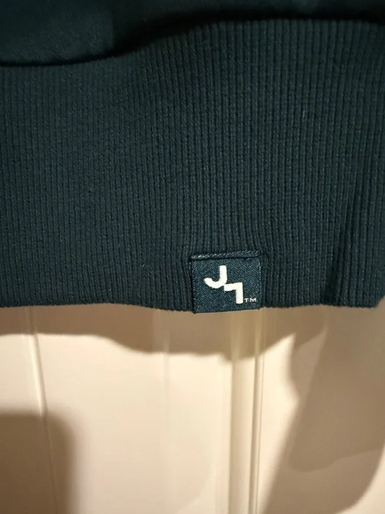 Joy Lab Women's Dark Green Crewneck Sweatshirt - Picture 2 of 8